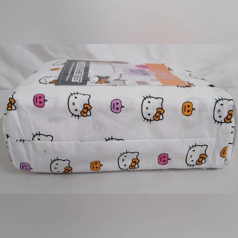 NEW Hello Kitty Halloween Queen Sheet Set Pumpkins & Cats 100% Cotton Bedding